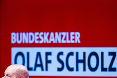 Olaf Scholz in Emden-stock-foto