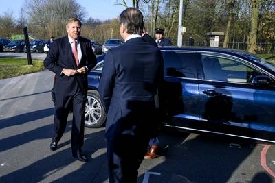 King pays working visit to A16 route Rotterdam, Rotterdam, The Netherlands-stock-foto