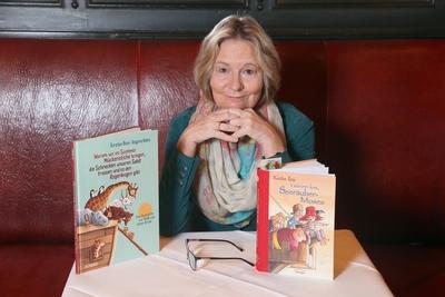 Die Kinderbuchautorin Kirsten Boie am 06.03.2015 im Literaturhaus in Hamburg. Ob es um Aids, Mobbing, Rassismus oder ze-stock-foto