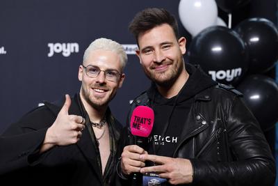 Webvideoproduzent Rewinside und Model Marc Eggers beim Joyn Event The Great Fight Night in der Lanxess-Arena. Köln, 02.0-stock-foto