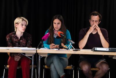 Pressekonferenz der Linken uzr Strafanzeige gegen bayerische Politiker Layla Sommer (Aktivist*in der Letzten Generation)-stock-photo