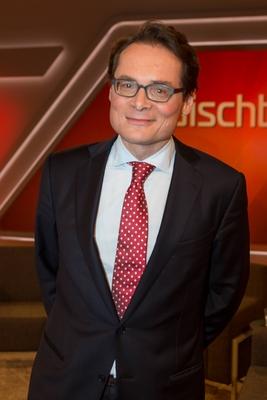 Koeln Roger Koeppel Schweizer Journalist und Politiker bei Menschen bei Maischberger Tabupartei-stock-foto