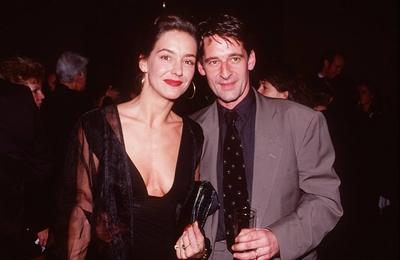 Max Tidof mit Ehefrau Lisa Seitz 01/98 k?ck seri?s festlich stehend Menschen Preisverleihung Bayrischer Filmpreis halb-stock-photo