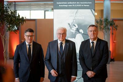 Hanau gedenkt der Opfer des Anschlags vor fuenf Jahren-stock-foto