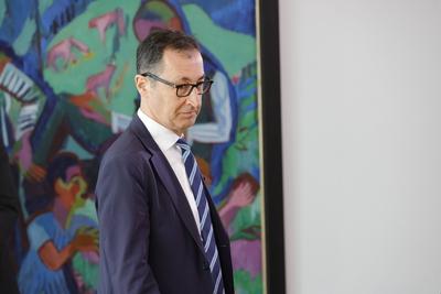Cem ?zdemir, Bundesminister f?r Ern?hrung und Landwirtschaft und Bundesminister f?r Bildung und Forschung , Deutschland,-stock-foto