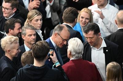 GER, Friedrich Merz (Kanzlerkandidat CDU) in der CDU Hochburg Vechta-stock-foto
