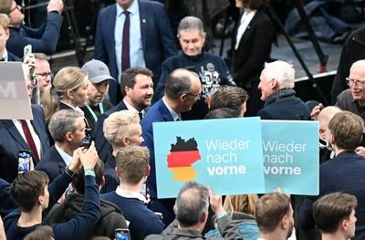 GER, Friedrich Merz (Kanzlerkandidat CDU) in der CDU Hochburg Vechta-stock-foto