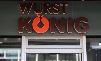 17.02.2025,Deutschland, NRW,Fleischereiketten, Insolvenzen,Geschlossene Filiale der Metzger-Kette Wurst K?nig - mittlerweile ermittelt hier die Staatsanwaltschaft wegen des Verdachts auf Insolvenzverschleppung,-stock-foto