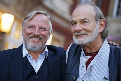 Axel Prahl und Claus Dieter Clausnitzer bei der Premiere des ARD Krimis Tatort Feierstunde im Open-stock-foto