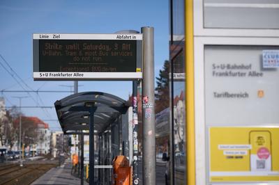 Berlin, Eindr?cke vom BVG Streik-stock-foto