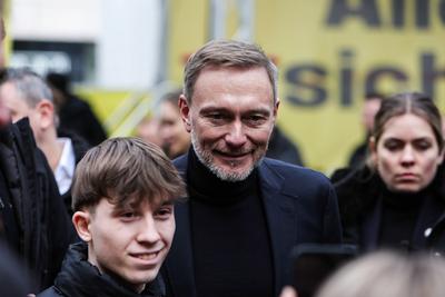 Politik - Bundestagswahl 2025 - Wahlkampfauftritt der FDP in D?sseldorf 20.02.2025-stock-photo