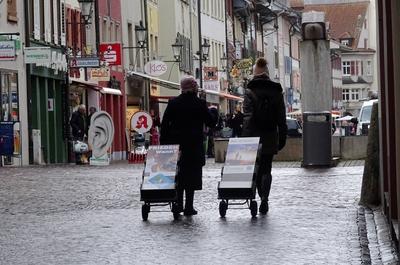 28 01 2018 Deutschland Bild zeigt Unterwegs im Auftrag des Herrn Die Zeugen Jehovas Religion W-stock-foto