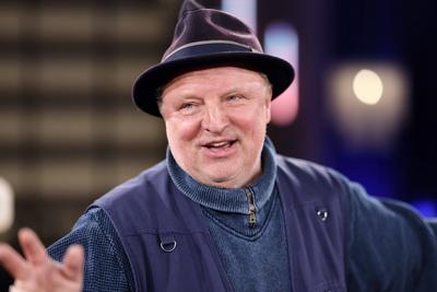 Schauspieler Axel Prahl bei der Aufzeichnung der WDR-Talkshow K?lner Treff im WDR Studio Bocklem?nd. K?ln, 15.03.2024 NR-stock-foto
