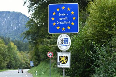 Grenze - Bundesrepublik Deutschland am 17.09.2024 am Grenz?bergang Landkreis Berchtesgadener Land / Bezirk Oberbayern Eu-stock-foto
