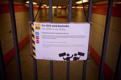 Berlin, Eindr?cke vom BVG Streik-stock-foto