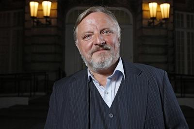 Axel Prahl bei der Premiere des ARD Krimis Tatort Feierstunde im Open Air Kino vor dem Schloss M?-stock-foto