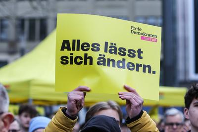 Politik - Bundestagswahl 2025 - Wahlkampfauftritt der FDP in D?sseldorf 20.02.2025-stock-photo
