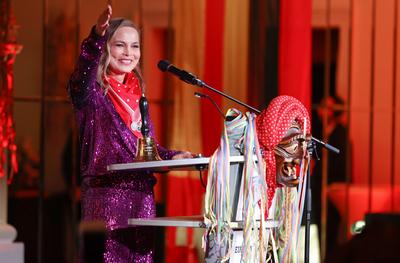 Presentation of the golden jesters bell / Regina Halmich bekommt im Europa-Park die Goldene Narrenschelle 2025 der Vereinigung Schw?bisch-Alemannischer Narrenz?nfte (VSAN)-stock-photo