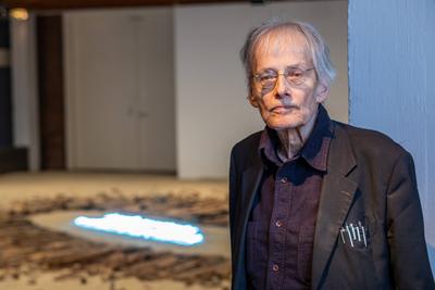 Timm Ulrichs: Weiter im Text Timm Ulrichs in der Adk PK zur Ausstellungser?ffnung Timm Ulrichs: Weiter im Text und zum K-stock-photo