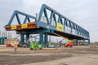 Autobahn A43 - Autobahnbaustelle.-stock-foto
