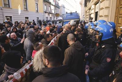 News - Naples, citizens and workers take to the streets after Ciciliano's remarks-stock-photo