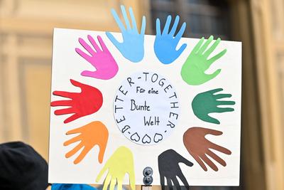 GER, Bundestagswahl, Demo gegen Rechts in Ulm und Neu-Ulm-stock-photo