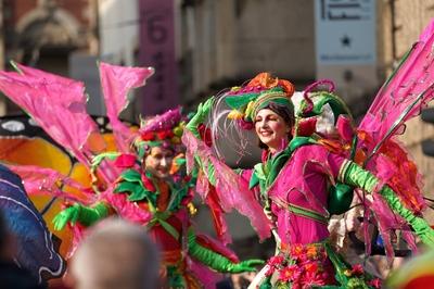 Zum 40. und voraussichtlich letzten Mal fand am 21. und 22. Februar 2025 der Bremer Samba-Karneval statt. Hier der Umzug-stock-photo