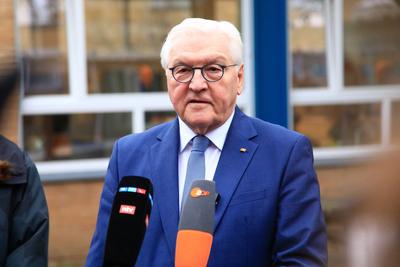 Bundestagswahl 2025 - Stimmabgabe des Bundespr?sidenten bei der Bundestagswahl-stock-foto