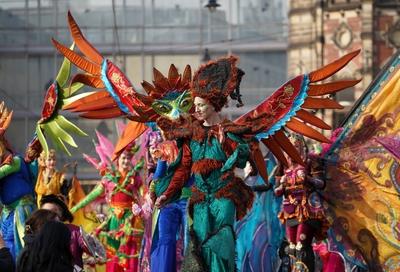 Zum 40. und voraussichtlich letzten Mal fand am 21. und 22. Februar 2025 der Bremer Samba-Karneval statt. Hier der Umzug-stock-photo