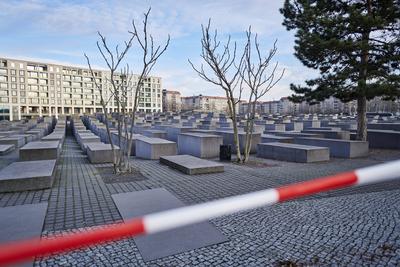Berlin ist unk?rzbar - Umverteilung jetzt!-stock-foto