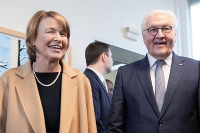 Bundestagswahl 2025, Stimmabgabe Bundespraesident Steinmeier-stock-foto