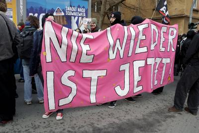 Demo gegen Rechts-stock-foto