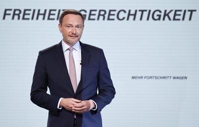 News Bilder des Tages Christian Lindner, designierter Bundesminister der Finanzen, aufgenommen im Rahmen der Unterzeich-stock-photo