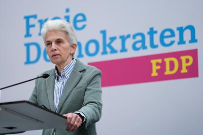 News Bilder des Tages Pressekonferenz der Freien Demokraten, Marie-Agnes Strack-Zimmermann Pressekonferenz mit FDP-Gener-stock-foto