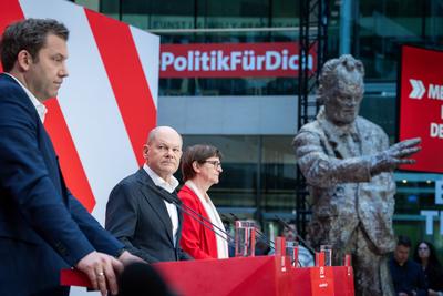 Pressekonferenz der SPD zu den Ergebnissen der Bundestagswahl im Willy Brandt Haus-stock-foto