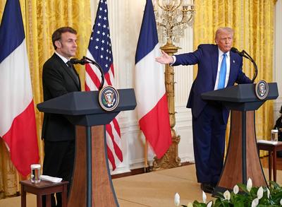 Trump and Macron Joint Press Conference-stock-foto