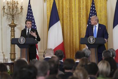 President Donald J Trump and President Emmanuel Macron of France hold a press conference-stock-foto