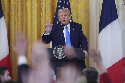 President Donald J Trump and President Emmanuel Macron of France hold a press conference-stock-foto