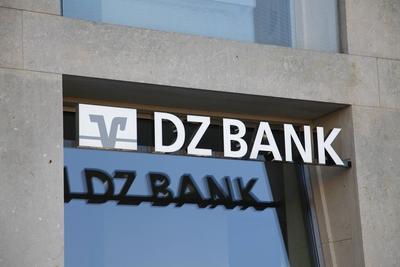 DZ Bank in Berlin beim Brandenburger Tor DZ Bank in Berlin beim Brandenburger Tor-stock-foto