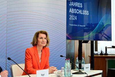 Deutsche Bundesbank. Pressekonferenz.-stock-foto