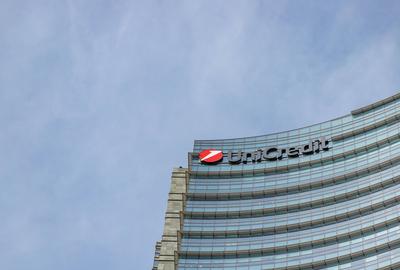 Unicredit Tower-stock-foto