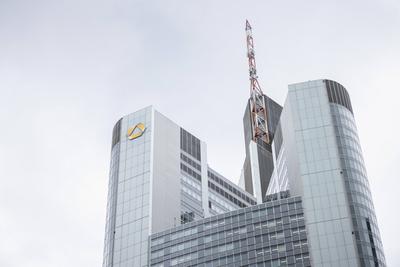 Commerzbank - Logo-stock-photo
