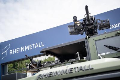 Eurosatory 2024 R?stungsmesse Paris Frankreich Messestand der Firma Rheinmetall;Eurosatory 2024 R?stungsmesse Paris Fran-stock-photo