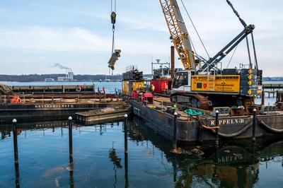 Kiel, Deutschland, 20. Febr. 2025 Kieler Hafen im Februar 2025 Im Bereich des historischen Olympiahafen werden die Liege-stock-photo