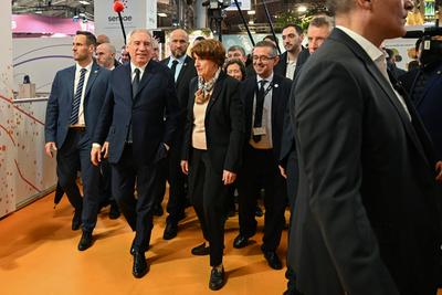 Second visit of the Prime Minister, Francois Bayrou to the Salon de l'Agriculture 2025, Paris, February 26, 2025.-stock-foto