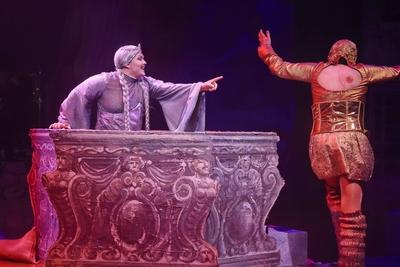 Ab in den Ring, Tischlerei der Deutschen Oper Berlin, Premiere am 28.02.2025-stock-foto