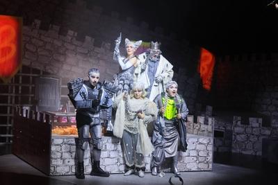 Ab in den Ring, Tischlerei der Deutschen Oper Berlin, Premiere am 28.02.2025-stock-foto