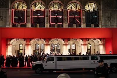 ?sterreich, Europa, Wien, Wiener Opernball, Wiener Staatsoper, Ball der B?lle, Opernring, Festveranstaltung, Gala, roter-stock-foto