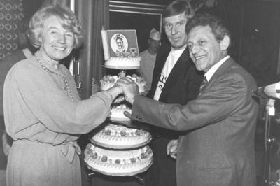 Archiv Traudl Hans Rosenthal Dali Dali TV Moderator Muenchen 1983 Archiv Motive TV Sendung Dal Dali Feier Muenchen *** A-stock-photo