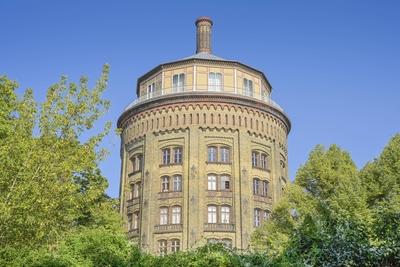 Wasserturm, heute Wohnhaus, Wasserturmplatz, Prenzlauer Berg, Pankow, Berlin, Deutschland *** Water tower, now a residen-stock-foto